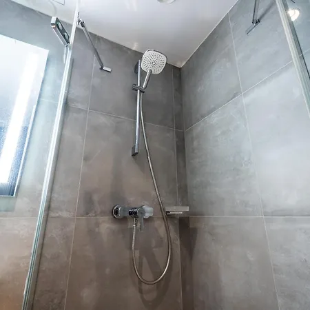Apartman_alpina דירה